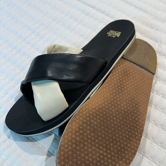 Francis Valentine Criss Cross Cloud Slides size 9 - Picture 6 of 6